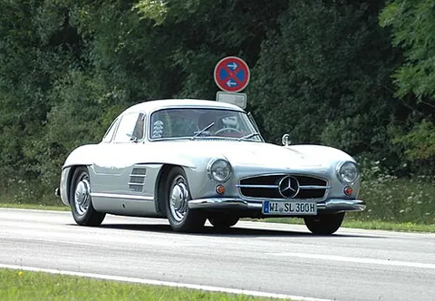 Mercedes-Benz 300 SL