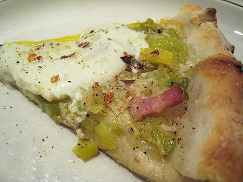 Pizza Carbonara
