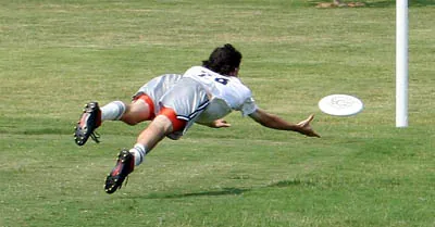 Ultimate frisbee